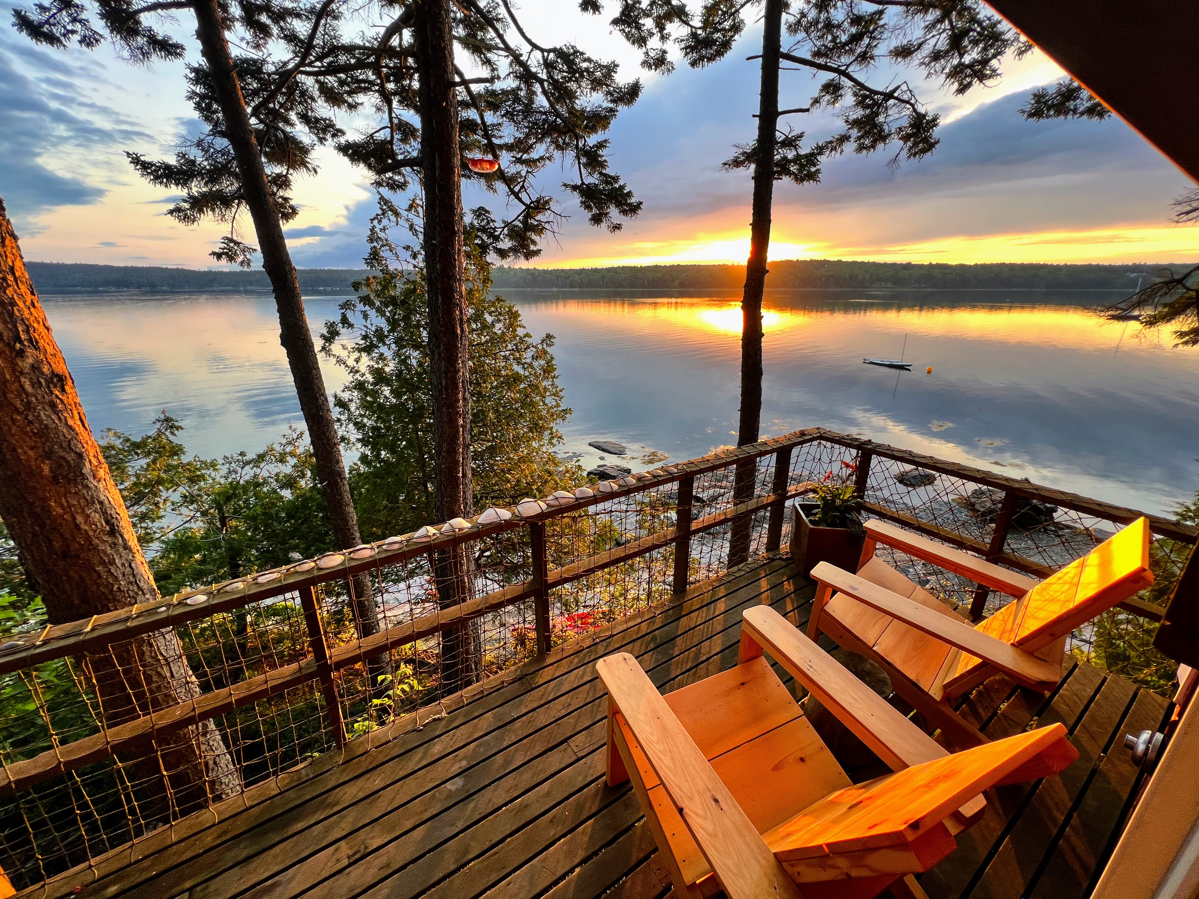 Maine Porch Tranquilo
